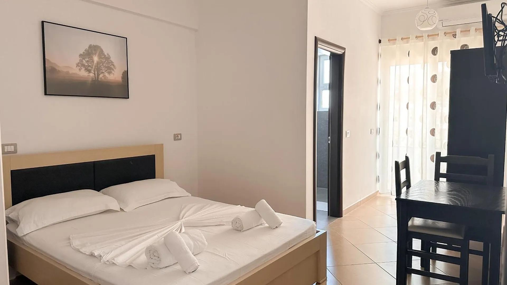 Family Hotel Ksamil