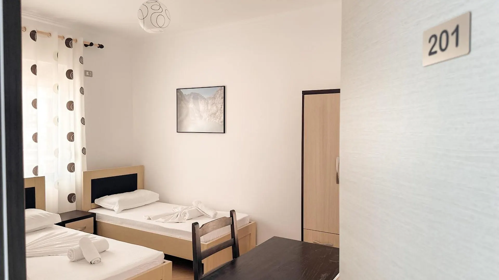 Family Hotel Ksamil