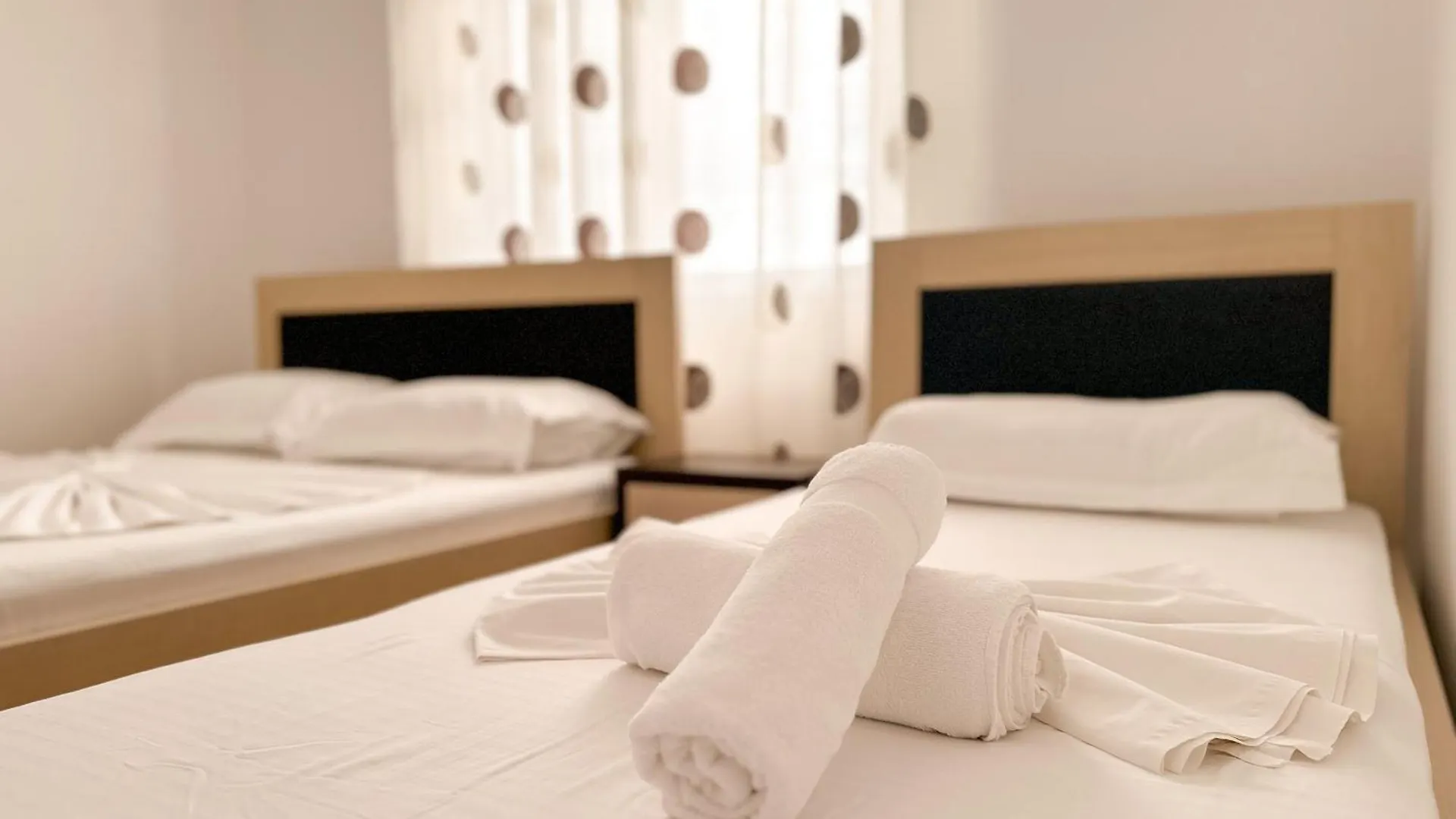 Family Hotel Ksamil Arnavutluk